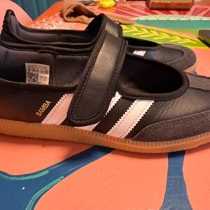 Adidas Samba Janes Women's Sneakers